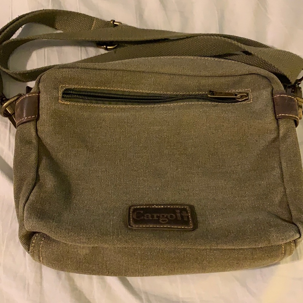 CargoIt Canvas Cross-body bag